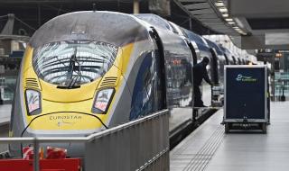 Нарушител блокира влака под Ламанша