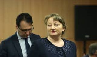 Сачева: Има свръхочаквания към държавната администрация