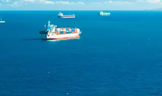 Блокада на Тайванския проток може да парализира глобалната икономика