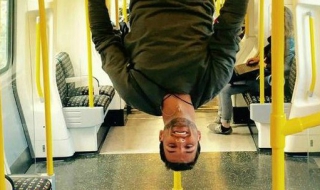 Григор Димитров се снима в лондонското метро