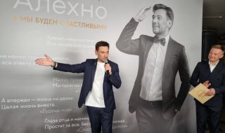 Известният беларуски изпълнител Руслан Алехно пред ФАКТИ: Обезателно ще бъдем щастливи! (ВИДЕО)