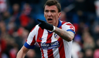 Манджукич подписа с Ювентус за четири години