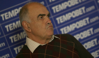 Започнаха оставките в "А" група