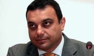 Не се закриват железопътни линии, а само влакове