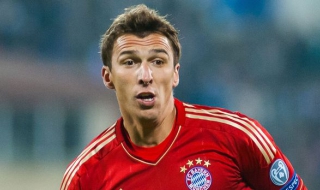 Юве напира за нападател на Байерн