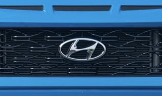 Hyundai надхитри останалите производители и се запаси с чипове