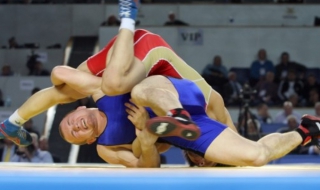 Дубов със сребро от световното по борба