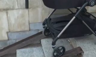 Подлези в София са недостъпни за майки с колички, рампите са от 40 години, няма асансьори