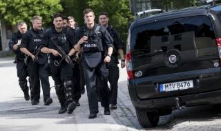Нападение с нож в Германия, един човек е убит