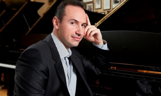 Радиосимфониците свирят с прочут македонски пианист