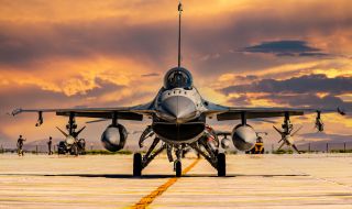 F-16 от Нидерландия: това е златен шанс за България