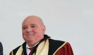 Минно-геоложкият университет е пример за връзка между образование и бизнес