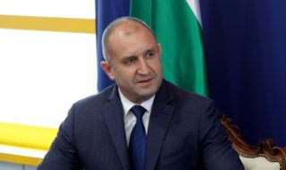 Президентът ще се срещне с млади учени в Пловдив