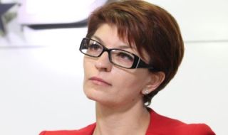 Десислава Атанасова: Този парламент се провали в най-важната си цел