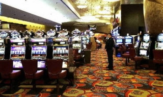 Миньор спечели 12 милиона, но ще продължи да търси злато