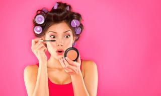 Тъпите правила за срещите, които жените трябва да спрат да спазват