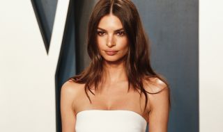 Емили Ратайковски не вярва, че има 100% хетеросексуални хора