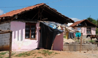 Ромите от Гърмен не искат други имоти