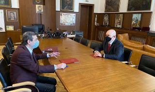 Гешев и президентът на КТ „Подкрепа“ подписаха Меморандум за разбирателство и сътрудничество