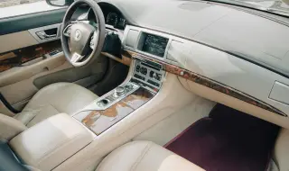 Автоаксесоари, които си заслужават: какво купуват шофьорите от Bazar.bg