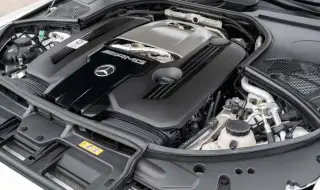 Mercedes отрече: „В нашите модели няма да има двигатели на BMW“