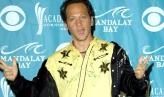 Актьорът Роб Шнайдер се развежда след 15 години брак