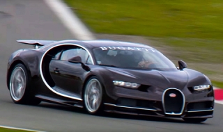 Bugatti Chiron сефтоса "Нюрбургринг"