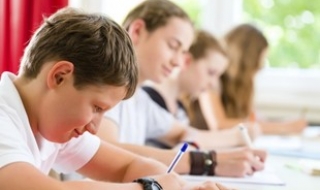 Двойно повече слаби оценки на изпита по математика след 7 клас