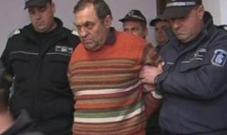 Иван Евстатиев може да осъди държавата