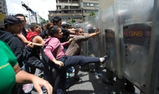 Протести от глад във Венецуела