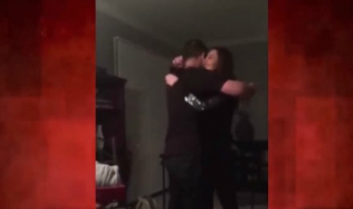 Трогателно! Момиче помоли доведения си баща да я осинови