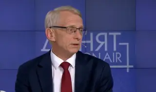 Денков: Ще направим и коалиционно споразумение, ако отидем на две парламентарни групи, как ще работят те