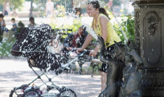 18 души са колабирали от жегата в София