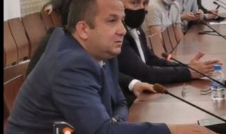"Градус" ще съди Светослав Илчовски 