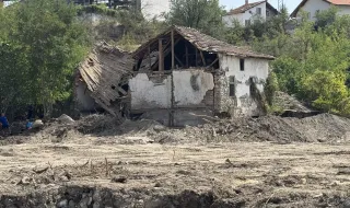 Започна изплащането на помощите за пострадалите от наводненията в Струмяни