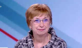 Проф. Михайлова за парламента: Емоциите да си ги показват вкъщи