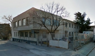 Медици от варненски диспансер без заплати от 14 месеца