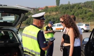 Полицията провежда мащабна акция на пътя Русе-Велико Търново