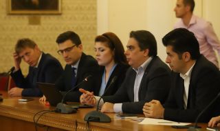 Ружа Райчева: "Продължаваме промяната"  и "Демократична България " нямат полезен ход