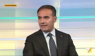 Италиански депутат: Ако Европа наистина иска да помогне на украинския народ, трябва да поиска от Зеленски да приеме мир