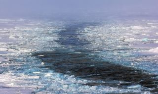 „Росатом“ ще пусне първия арктически контейнеровоз