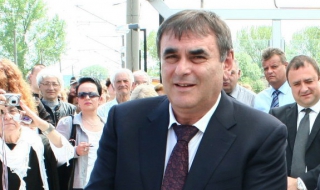 Пътуваме от София до Мездра за час и половина с влак