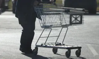 Глоби за 2 млн. евро за търговци, вдигнали цените без причина след приемането на еврото