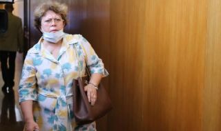 Татяна Дончева към пенсионерите: Страх ви е Бойко да не ви спре пенсиите ли? 