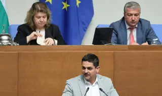  МЕЧ и ПП обсъждат нов вот на недоверие към правителството