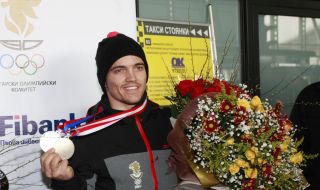 Алберт Попов пропуска Световната купа с COVID-19