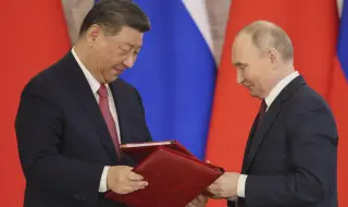 Путин и Си Дзинпин все още не са обсъдили ситуацията с американските мита 