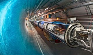 В Големия колайдер бе открита нова елементарна частица 