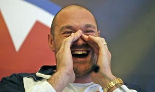 Фюри се изцепи: Ще бия Джошуа с една ръка