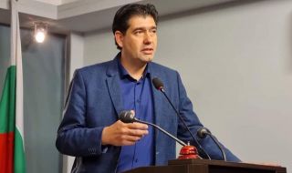 Иван Таков към колегите си в СОС: С хулиганство и омраза няма да решим проблемите в София